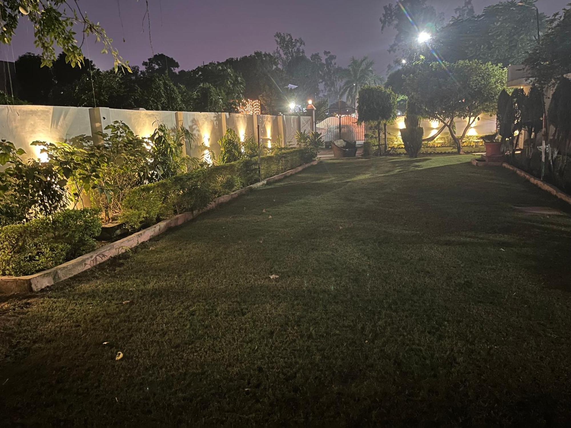 White House Villa Meerut Luaran gambar